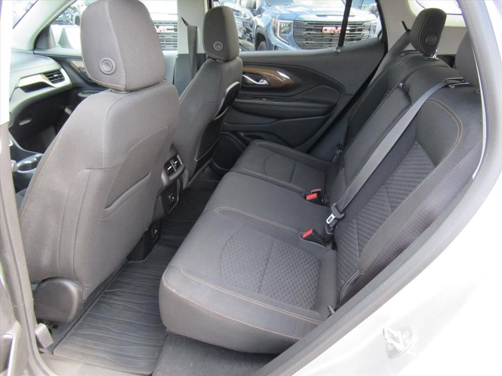 Used 2018 GMC Terrain SLE w/ Driver Convenience Package FWD image 30