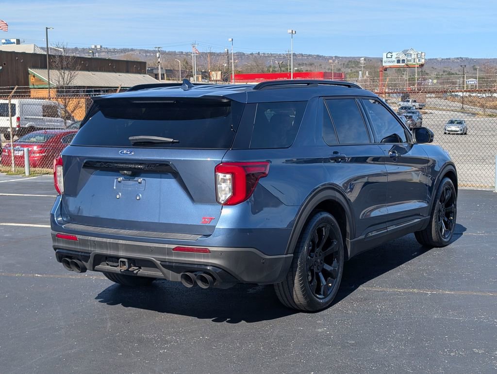 Used 2020 Ford Explorer ST w/ ST High-Performance Pack image 12