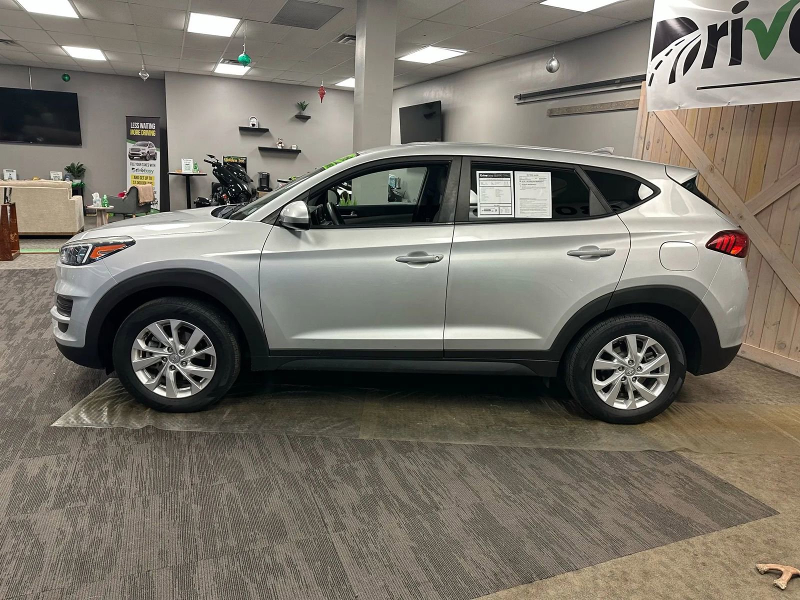 Used 2019 Hyundai Tucson SE image 6