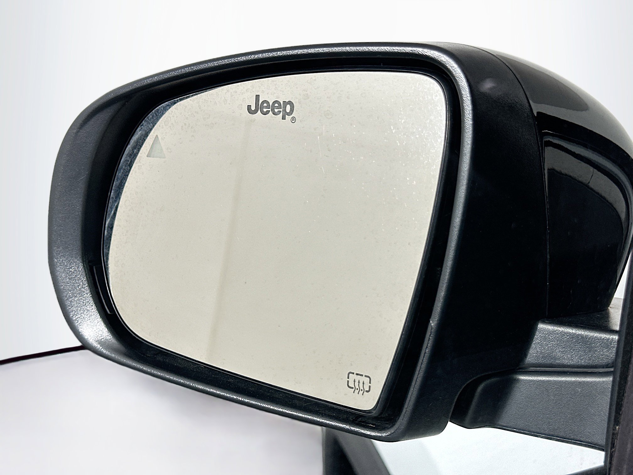 Used 2025 Jeep Compass Limited image 16