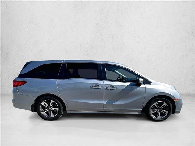 Used 2020 Honda Odyssey Touring image 3