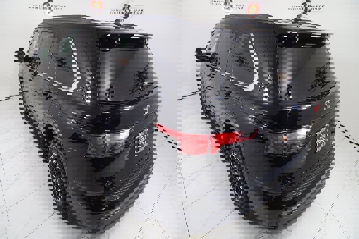 Used 2024 Toyota Sequoia Limited image 29