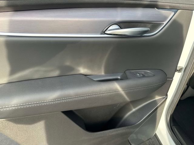 New 2025 Cadillac XT5 Luxury w/ LPO, Floor Liner Package image 10