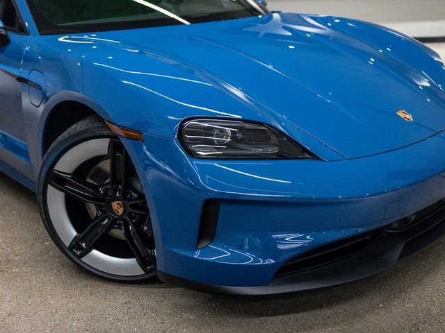 New 2026 Porsche Taycan image 16