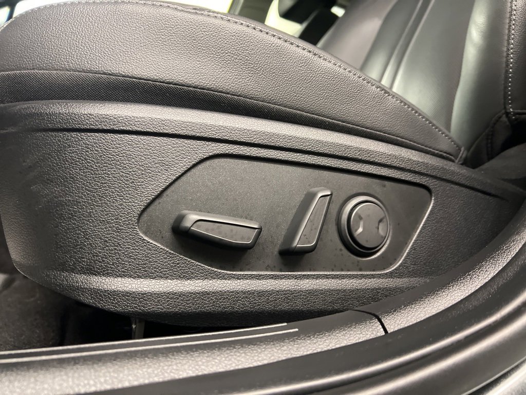 Used 2025 Hyundai Sonata Limited image 28