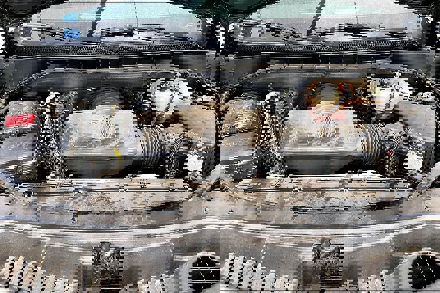 Used 2022 GMC Yukon SLT w/ SLT Premium Package image 32