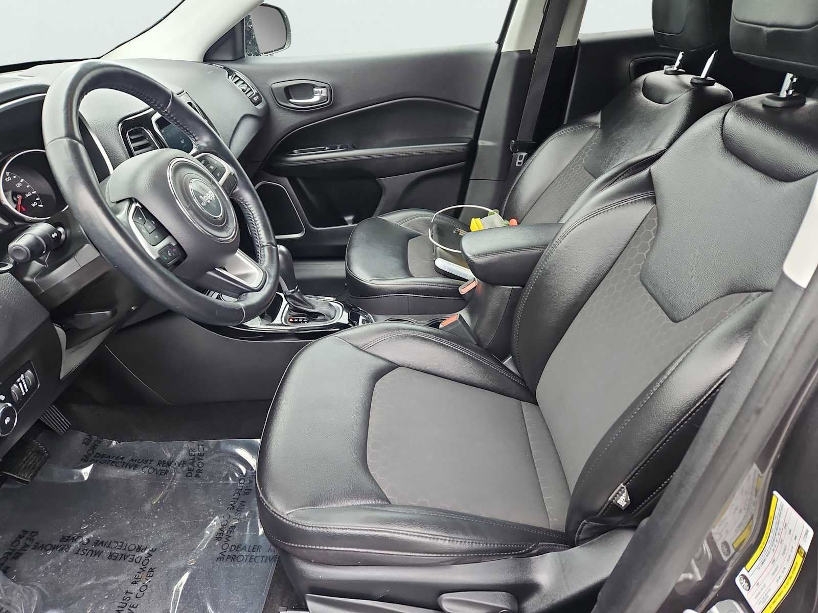 Used 2020 Jeep Compass Altitude image 30