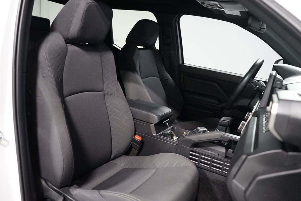 Certified 2024 Toyota Tacoma SR AWD/4WD image 27