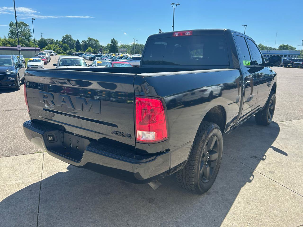 Used 2020 RAM 1500 Express w/ Wheel & Sound Group AWD/4WD image 5