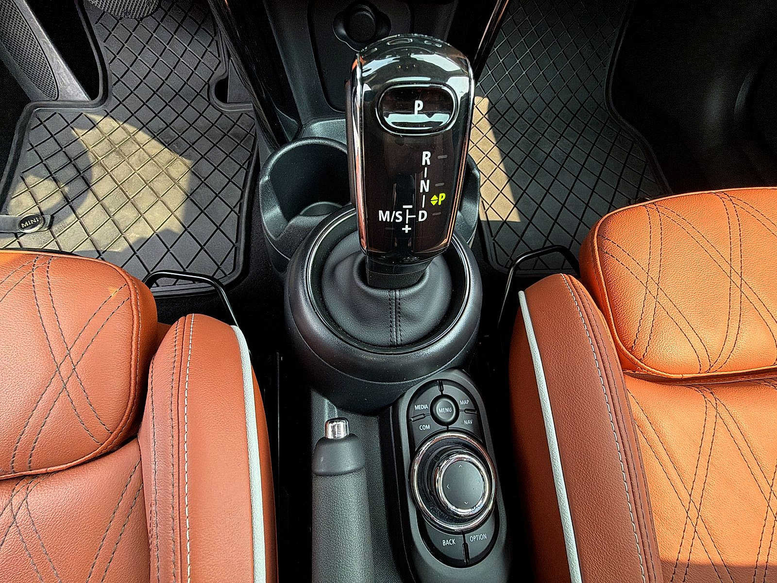 Used 2024 MINI Cooper S FWD image 25