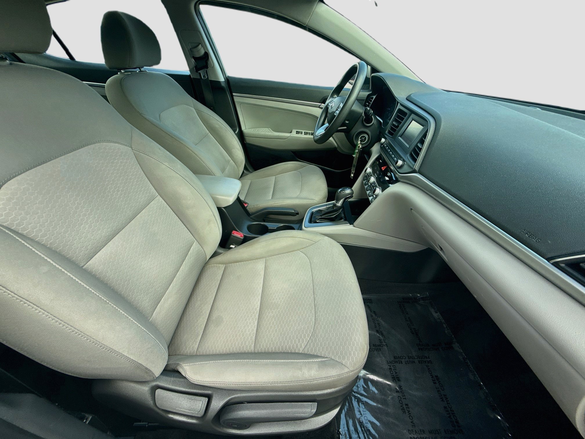 Used 2020 Hyundai Elantra SE FWD image 28