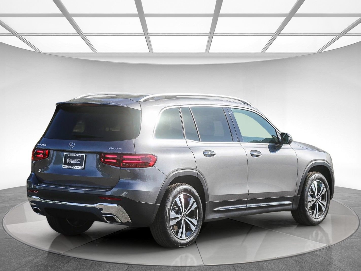 New 2026 Mercedes-Benz GLB 250 4MATIC image 4