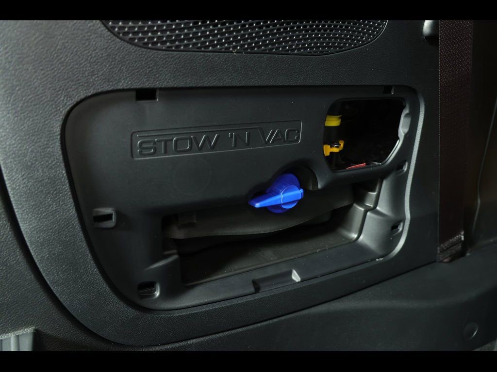 New 2026 Chrysler Pacifica Pinnacle image 26
