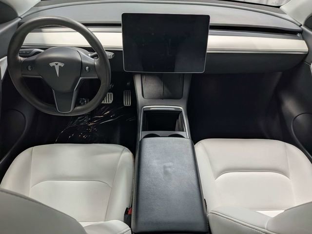 Used 2022 Tesla Model Y Performance image 6