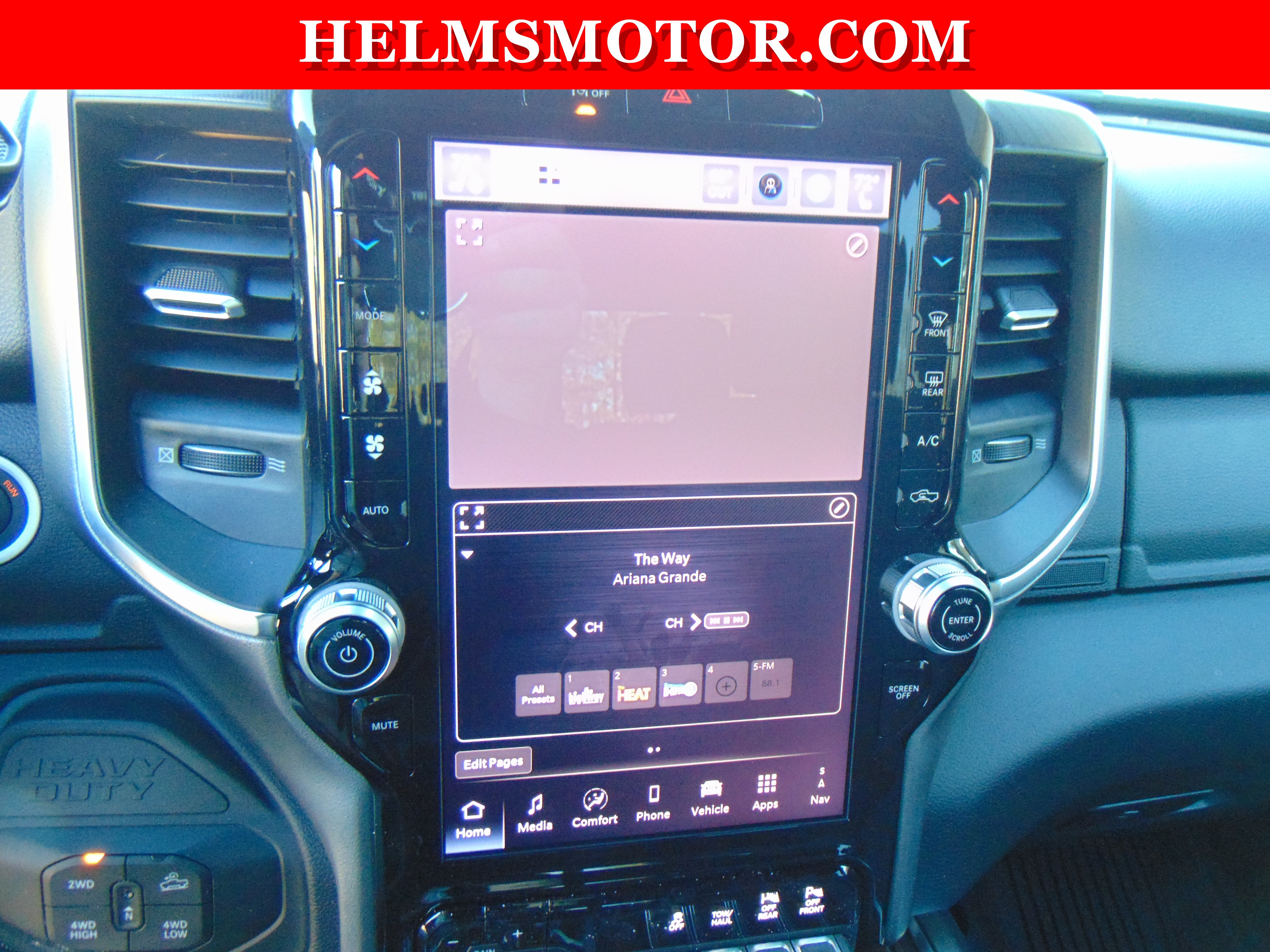 New 2026 RAM 2500 Big Horn AWD/4WD image 33