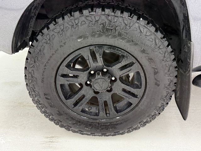 Used 2015 Toyota Tacoma PreRunner w/ SR5 Package RWD image 6