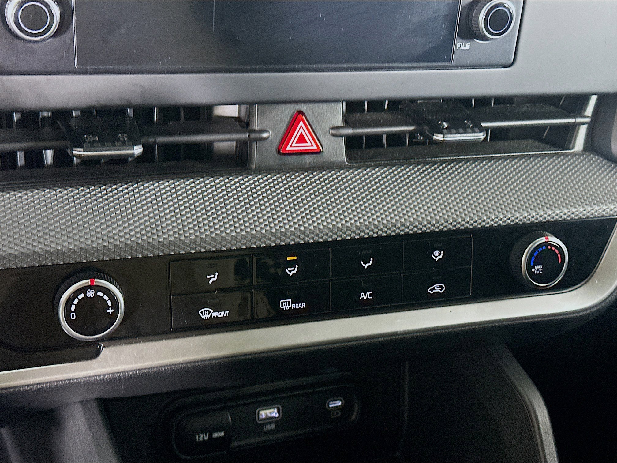 Used 2024 Kia Sportage LX image 22