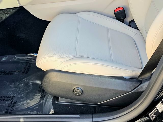 New 2026 Mercedes-Benz GLC 300 4MATIC image 18