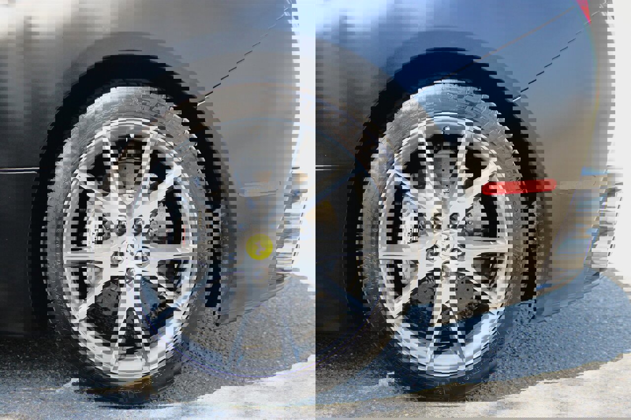 Used 2014 Ferrari California image 12