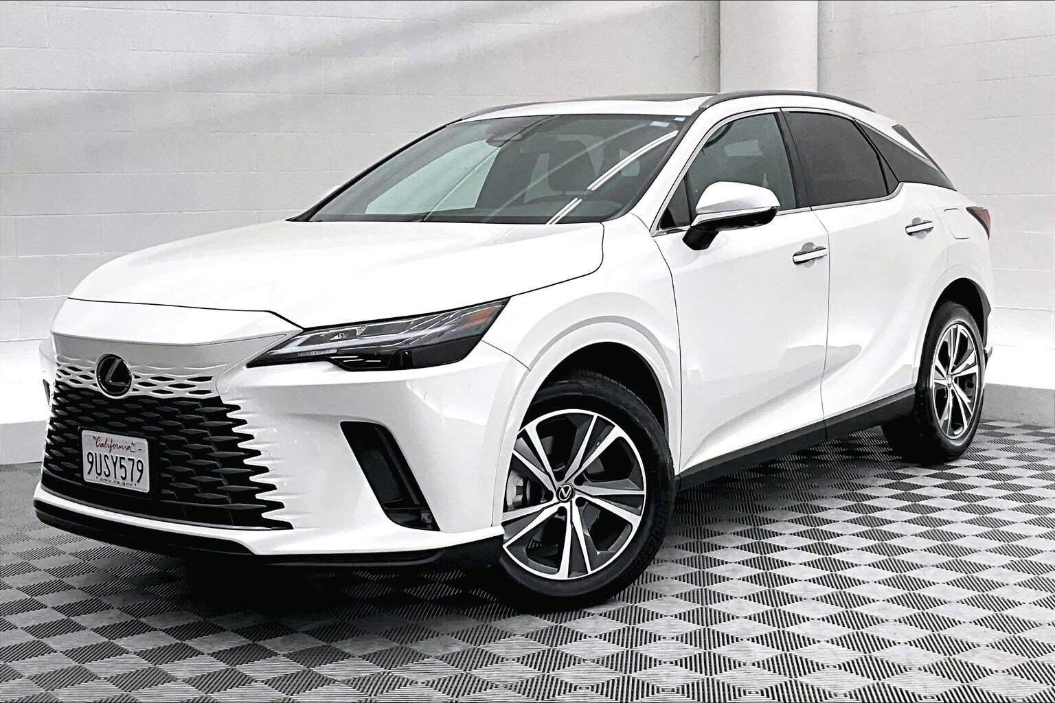 Used 2025 Lexus RX 350 Premium FWD image 13