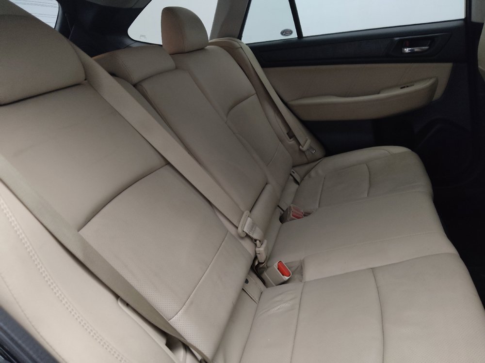Used 2019 Subaru Outback 3.6R Limited AWD/4WD image 19
