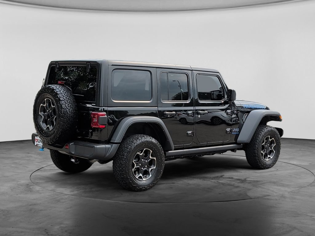 Used 2023 Jeep Wrangler Unlimited Rubicon 4xe w/ Cold Weather Group AWD/4WD image 7