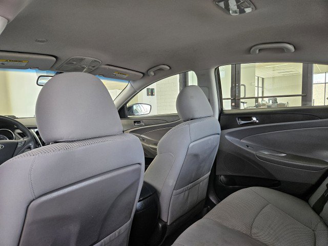 Used 2013 Hyundai Sonata GLS w/ Popular Equipment Pkg FWD image 9
