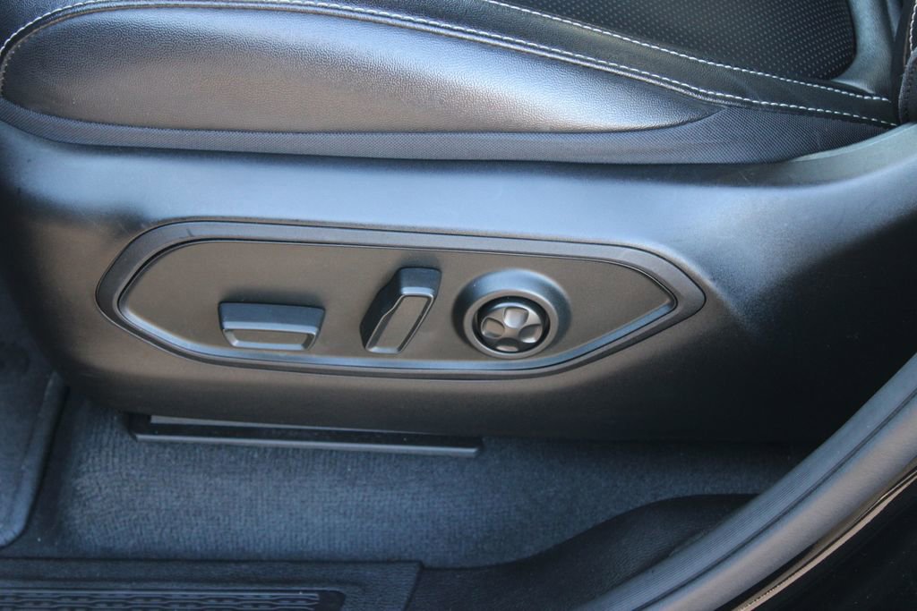 Used 2024 Jeep Grand Cherokee L Limited w/ Luxury Tech Group II image 21