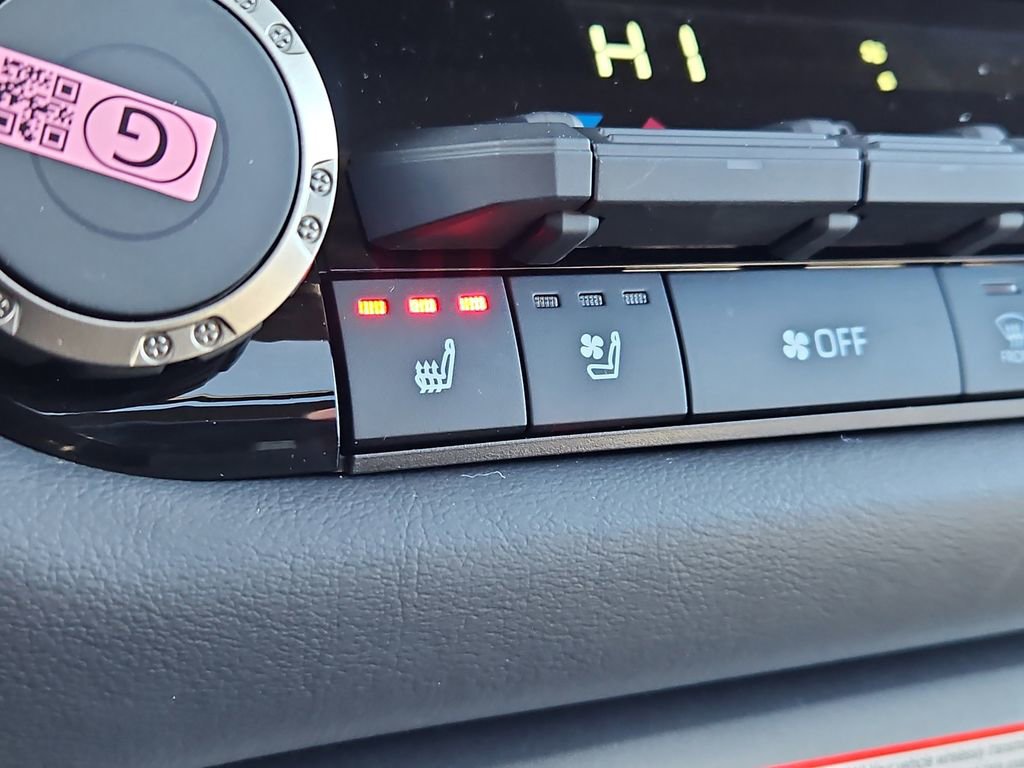 New 2026 Toyota Tundra Platinum image 15