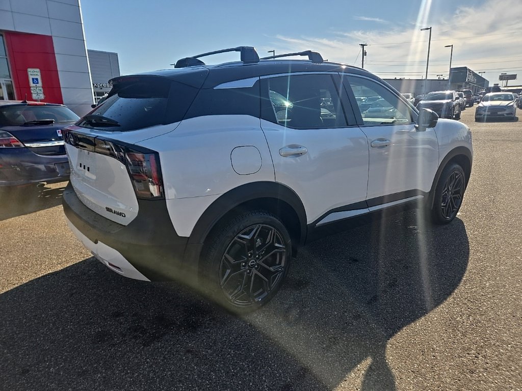 New 2026 Nissan Kicks SR w/ SR Premium Package AWD/4WD image 7