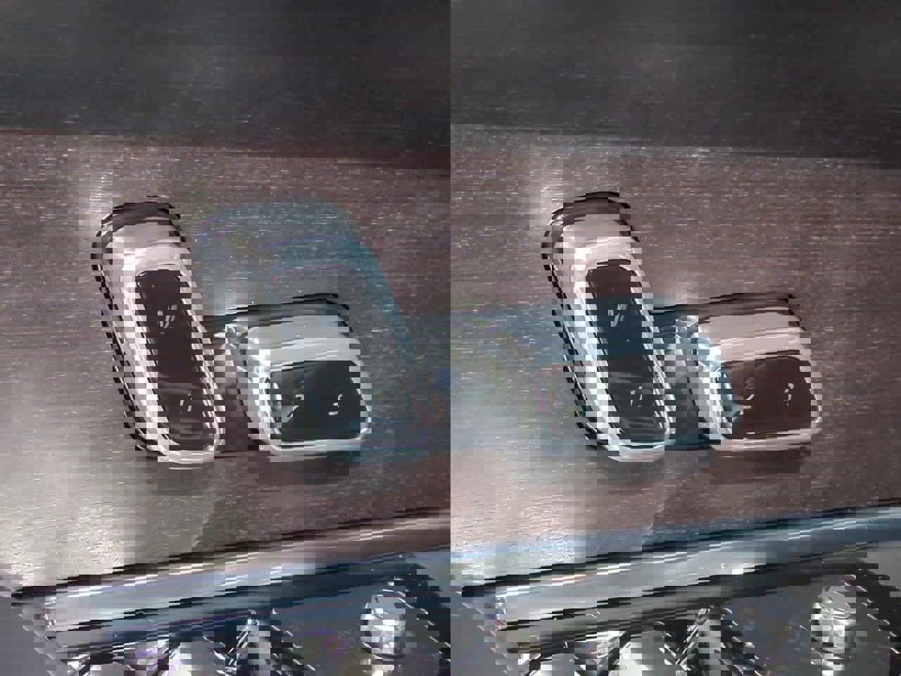 New 2025 Land Rover Range Rover SE image 17