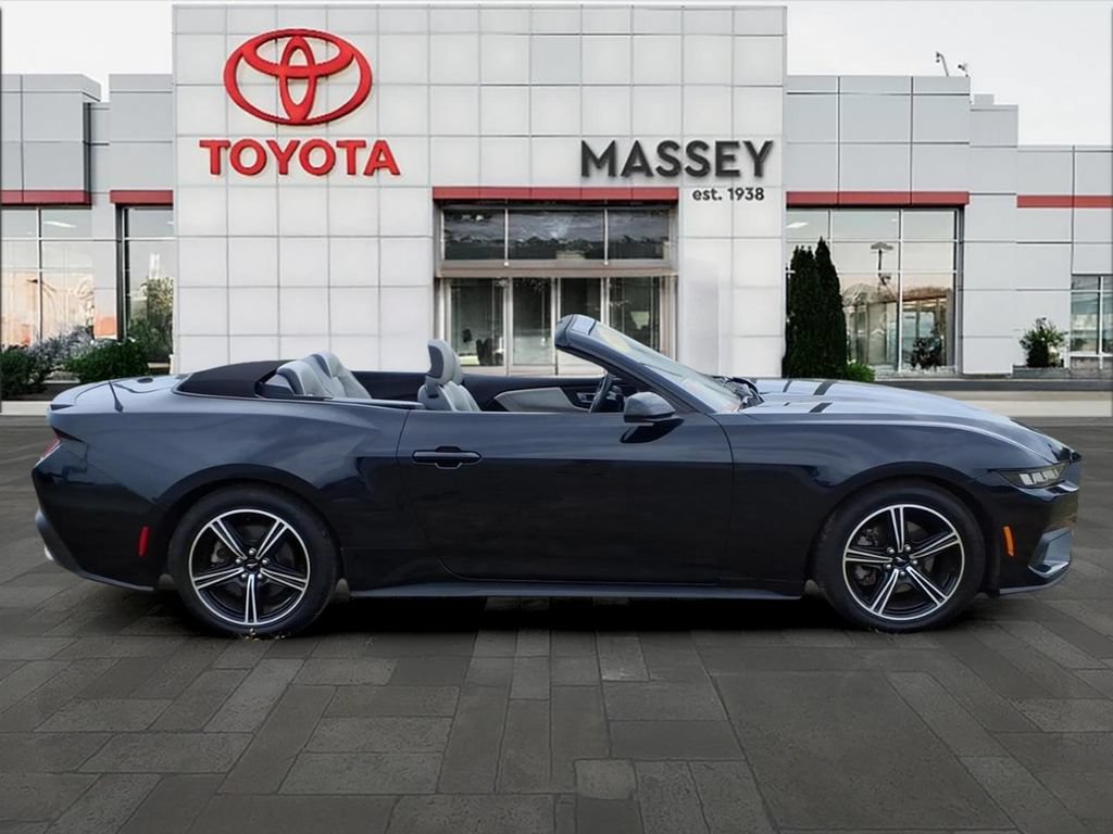 Used 2024 Ford Mustang Premium RWD image 3