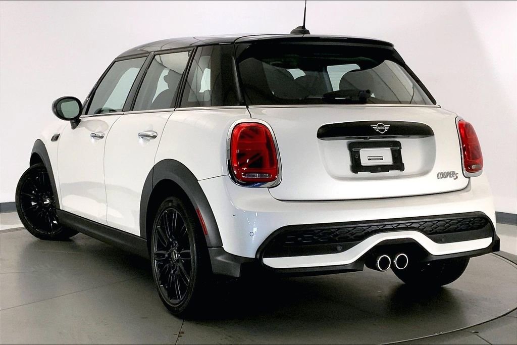 Used 2024 MINI Cooper S FWD image 10