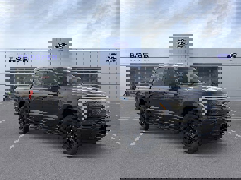 New 2025 Ford F150 Lightning XLT image 7