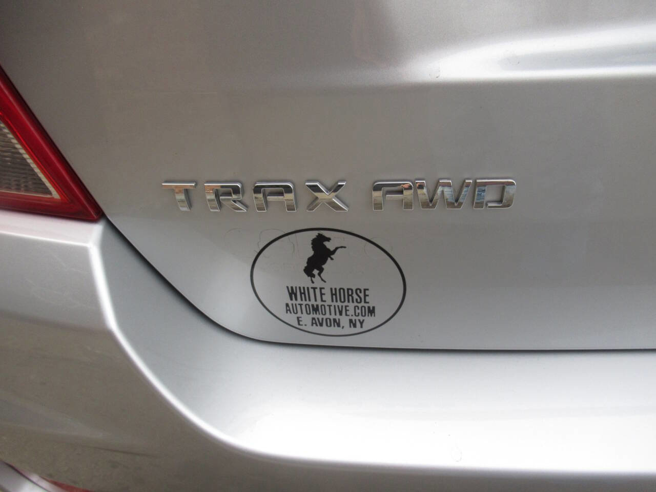 Used 2019 Chevrolet Trax LT w/ LT Convenience Package image 10