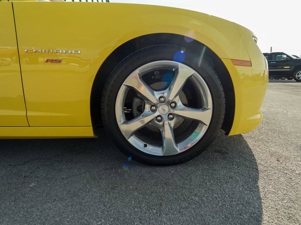 Used 2015 Chevrolet Camaro LT w/ RS Package image 10