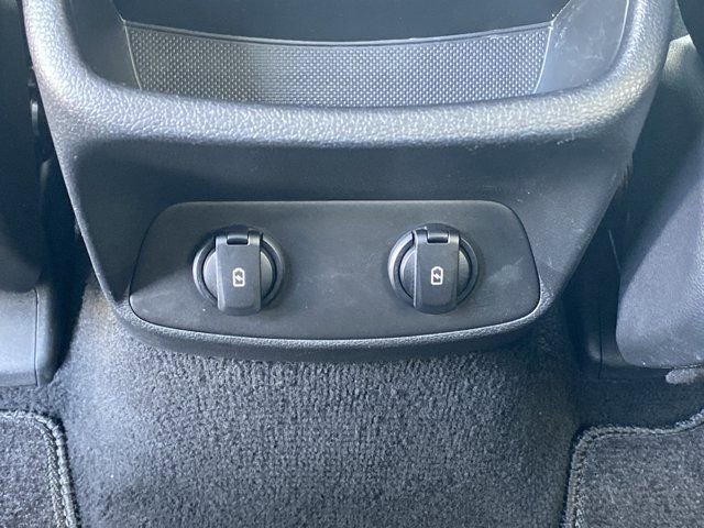 Used 2019 Hyundai Santa Fe Limited image 14