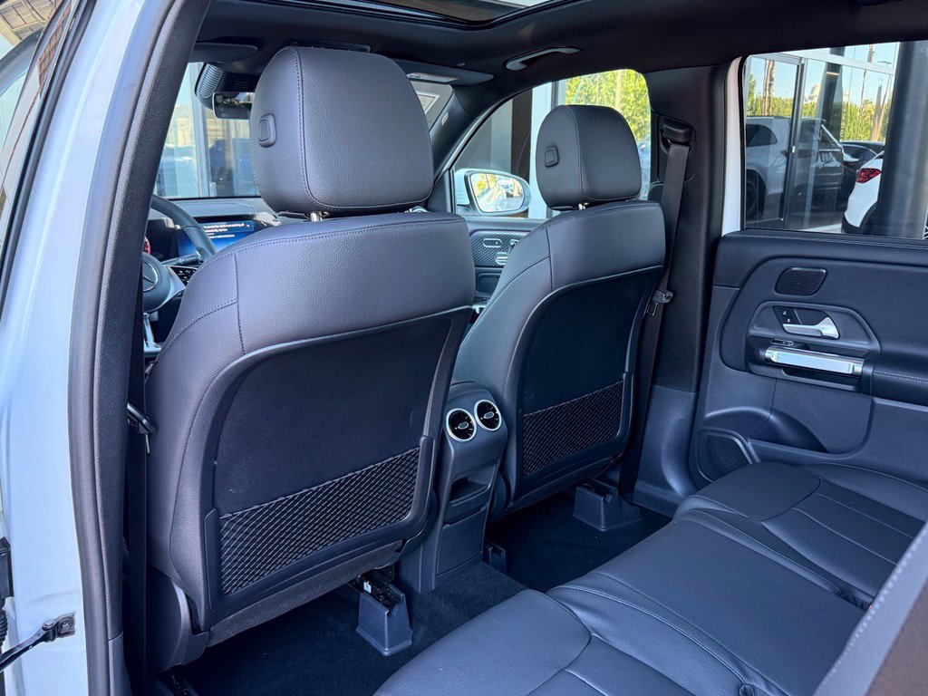 New 2026 Mercedes-Benz GLB 250 image 24
