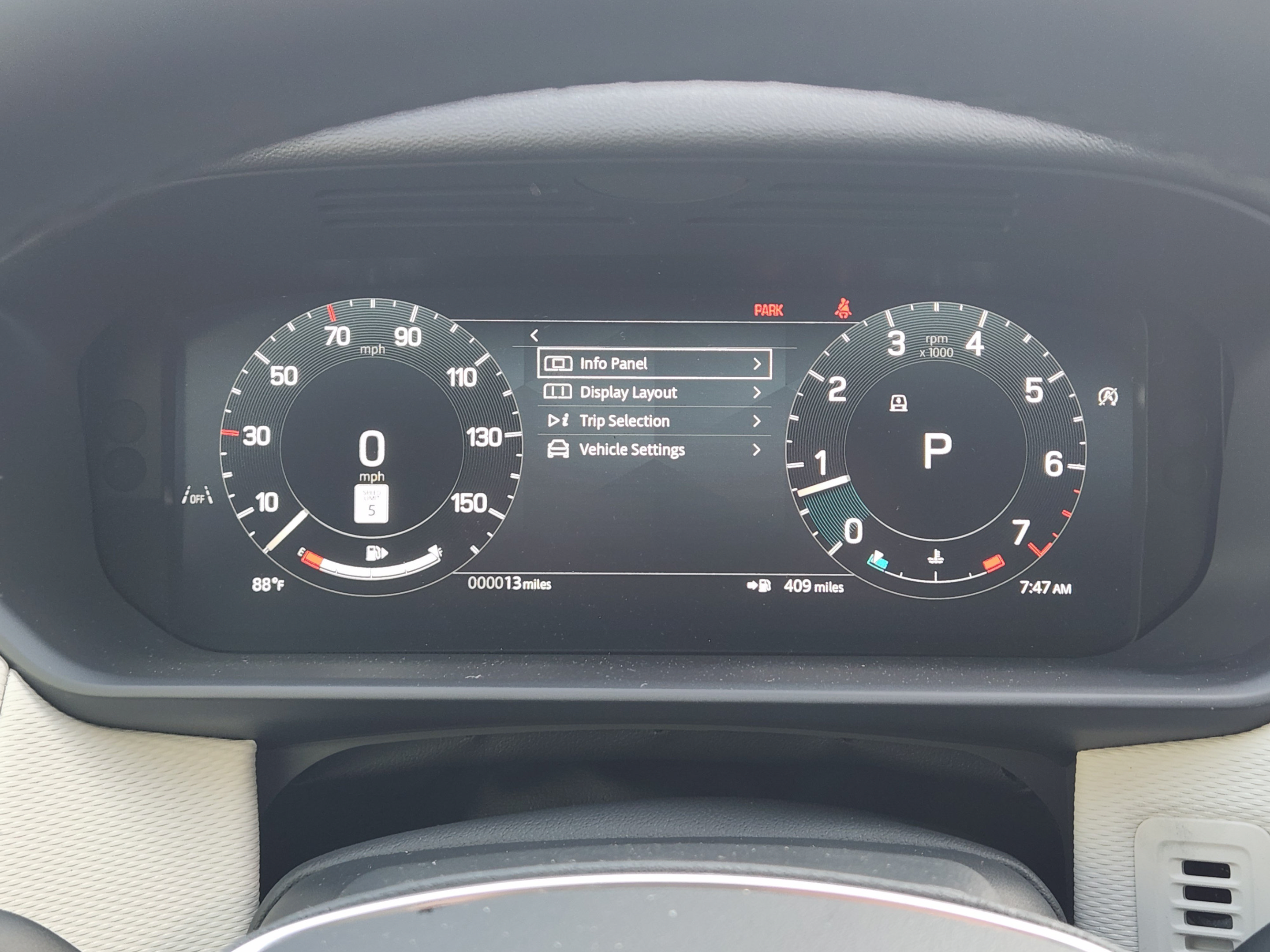 New 2026 Land Rover Discovery Dynamic SE AWD/4WD image 11