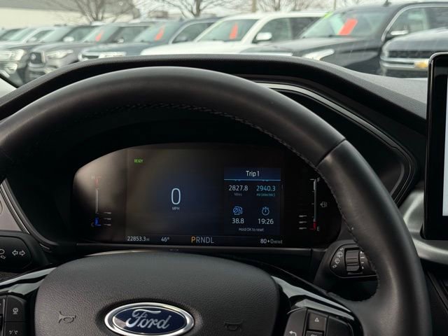 Used 2023 Ford Escape SE image 8