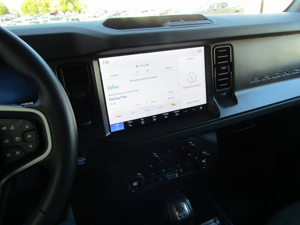 Used 2025 Ford Bronco Big Bend image 26