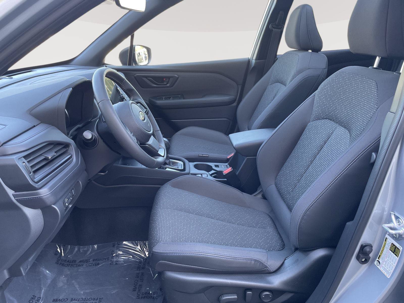 Certified 2025 Subaru Forester Premium AWD/4WD image 3