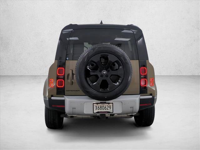 New 2025 Land Rover Defender 110 S image 8