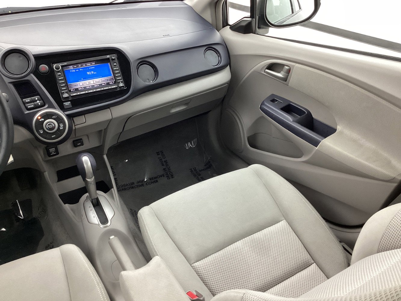Used 2010 Honda Insight EX image 28