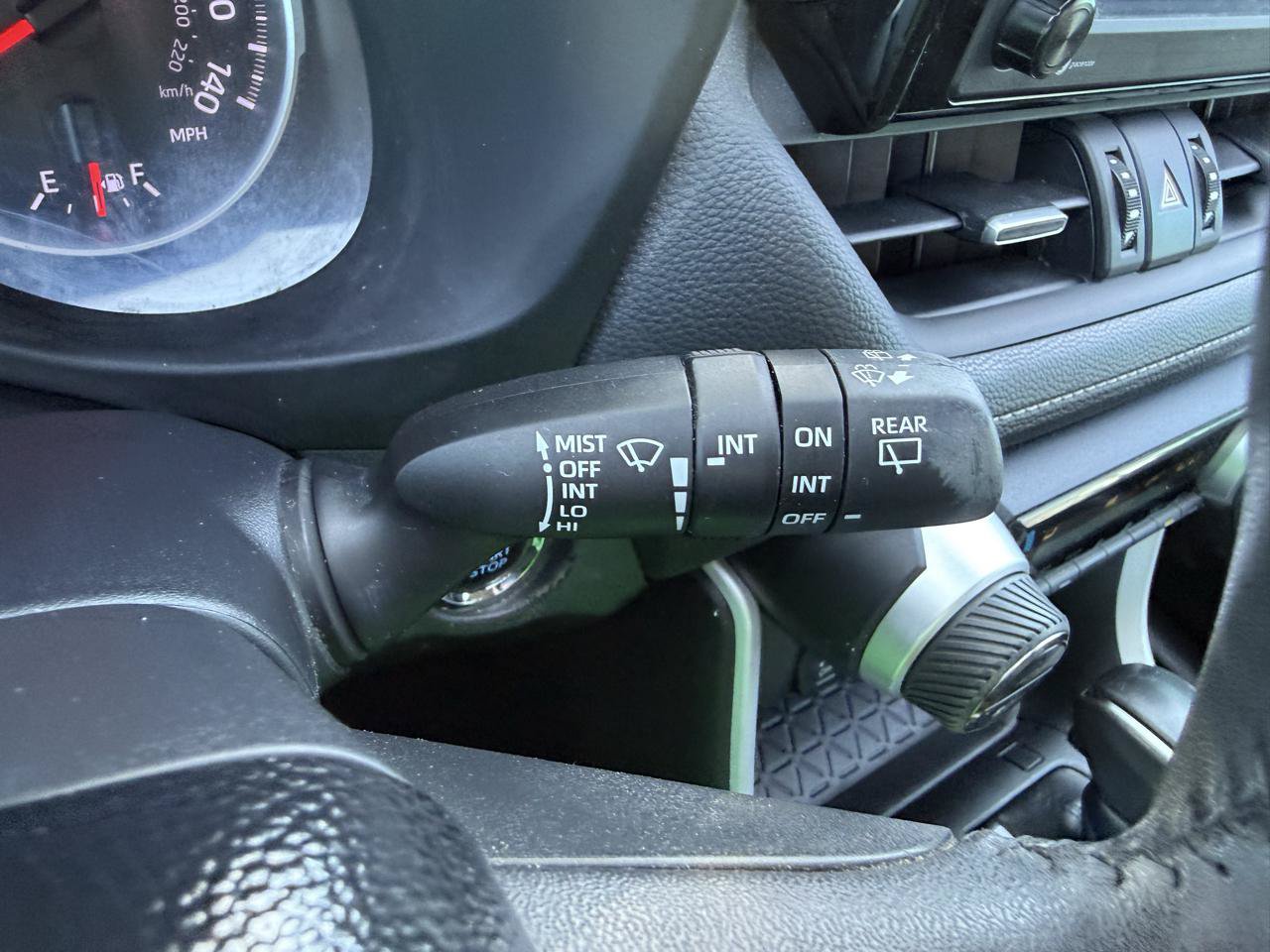 Used 2022 Toyota RAV4 XLE Premium FWD image 27
