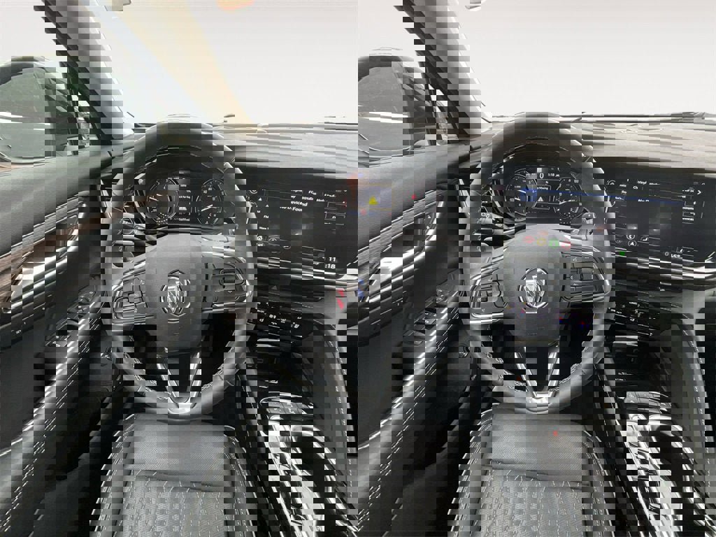 Used 2023 Buick Envision Avenir image 12