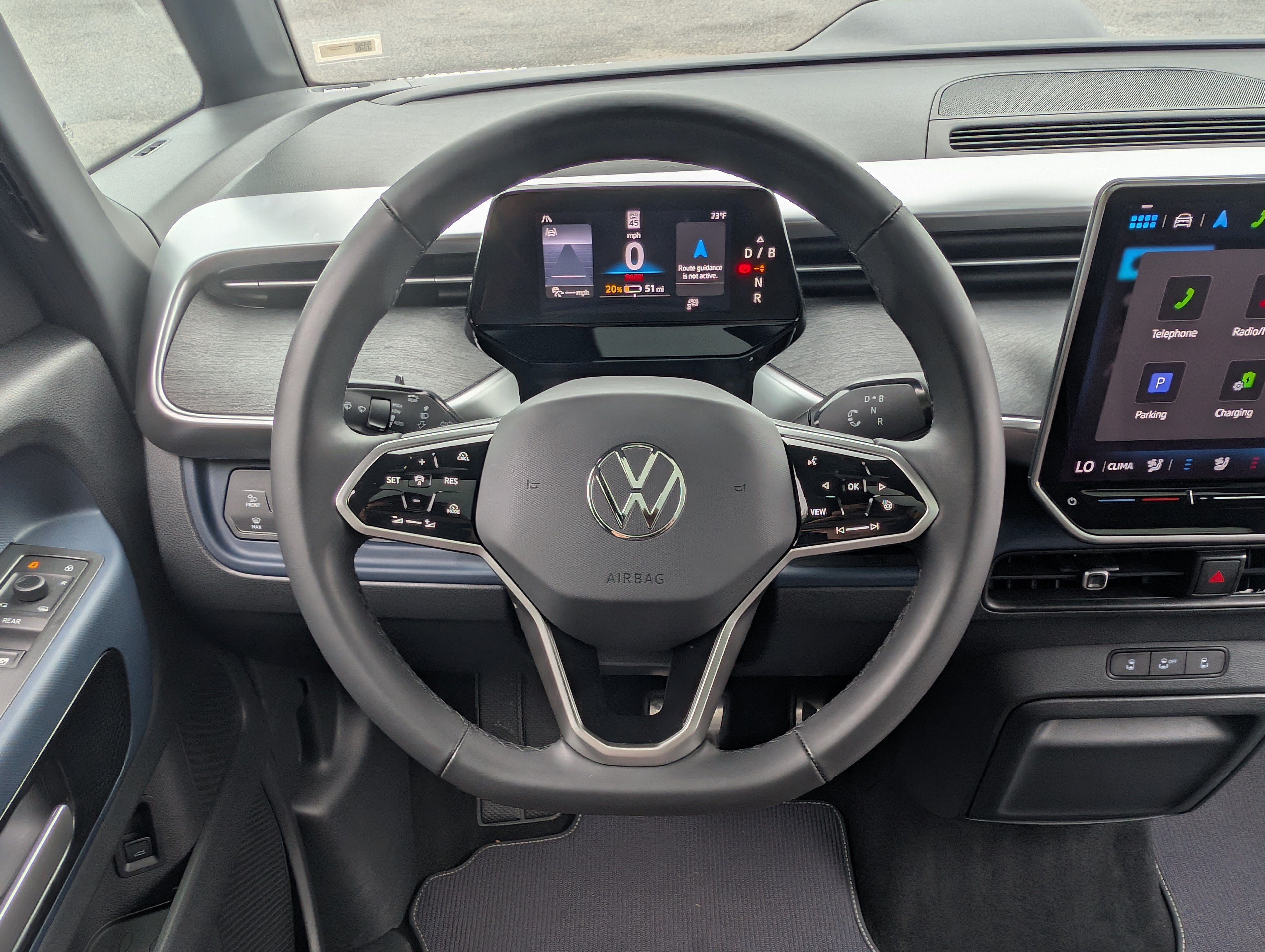 Used 2025 Volkswagen ID. Buzz Pro S Plus RWD image 24