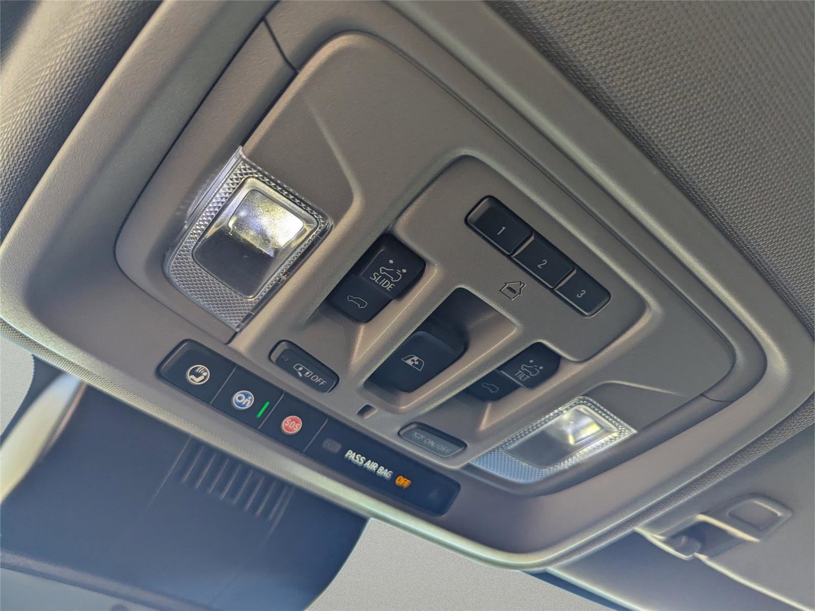 Used 2023 Chevrolet Silverado 1500 LTZ image 24