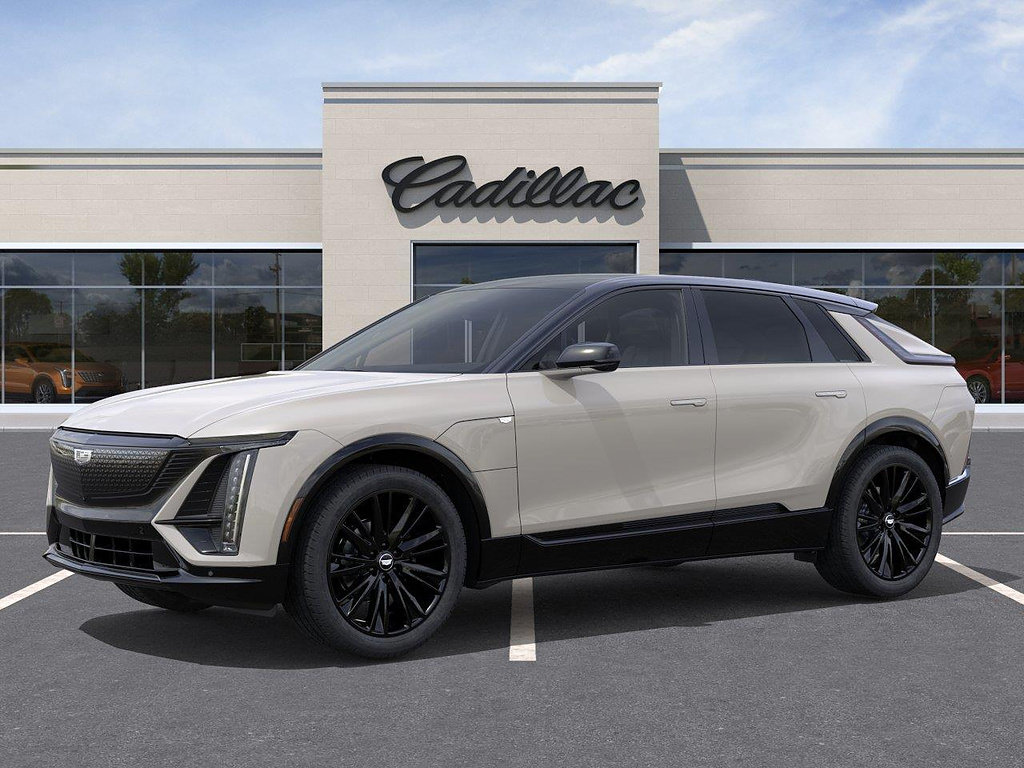 New 2027 Cadillac Lyriq Sport RWD image 2