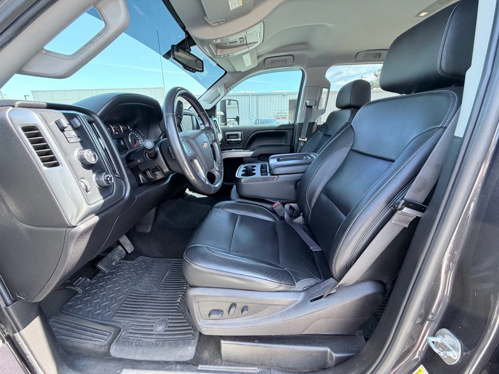 Used 2016 Chevrolet Silverado 2500 LT w/ LT Convenience Package image 19